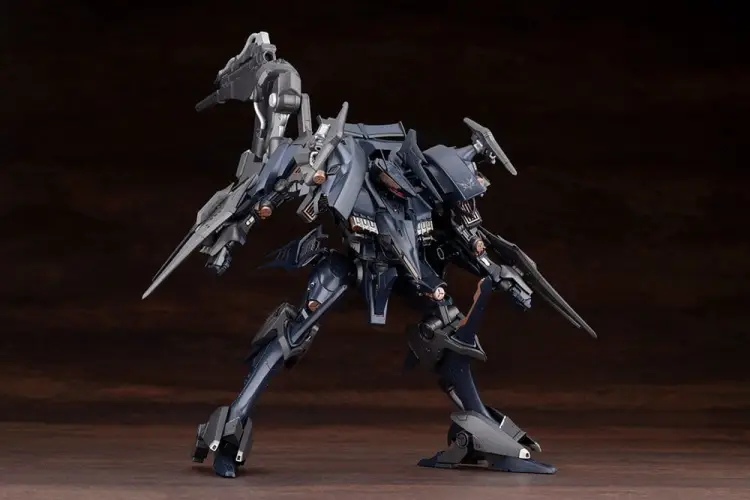 Kotobukiya Armored Core V - Rayleonard 03-AALIYAH Orlea - Figurka do złożenia 1/72