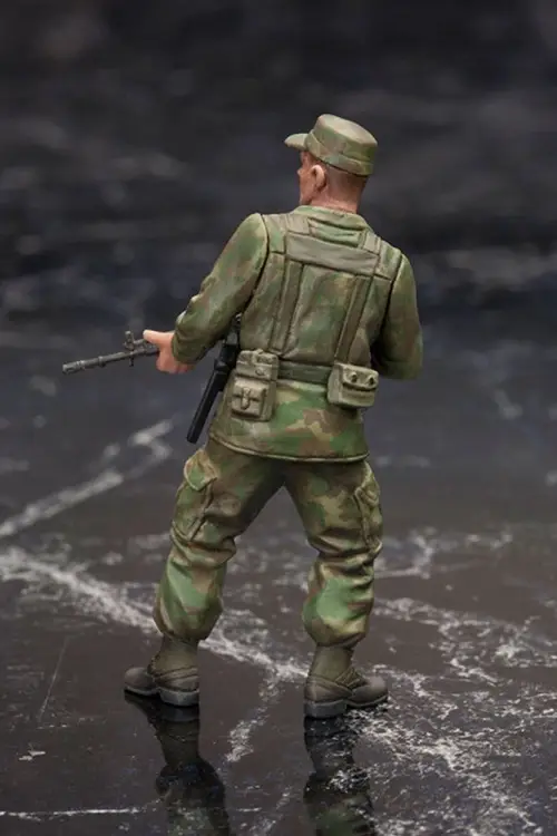 Kotobukiya Metal Gear Solid V - Zestaw Ground Zeros - Model Plastikowy 1/35