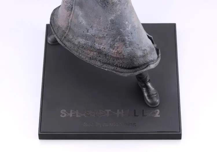 Kotobukiya Silent Hill 2 - Red Pyramid Thing - Oshi Works Statue 1/7 (26 cm)