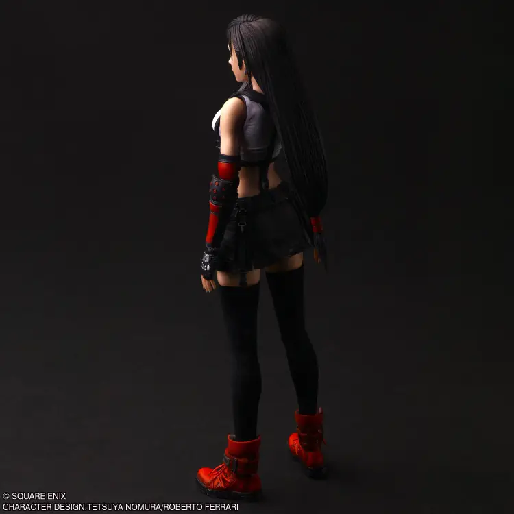 Dark Horse - FINAL FANTASY VII REBIRTH - Tifa Lockhart - Play Arts Shin Figure 24cm