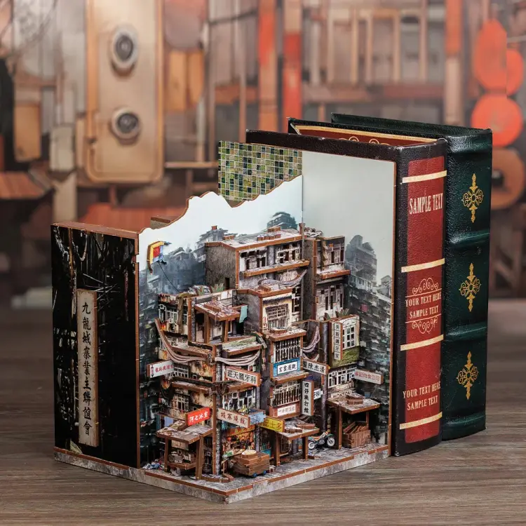Cutebee - BOOK NOOK KIT - DIY - Twilight of the Warriors - 272pc + LED Light