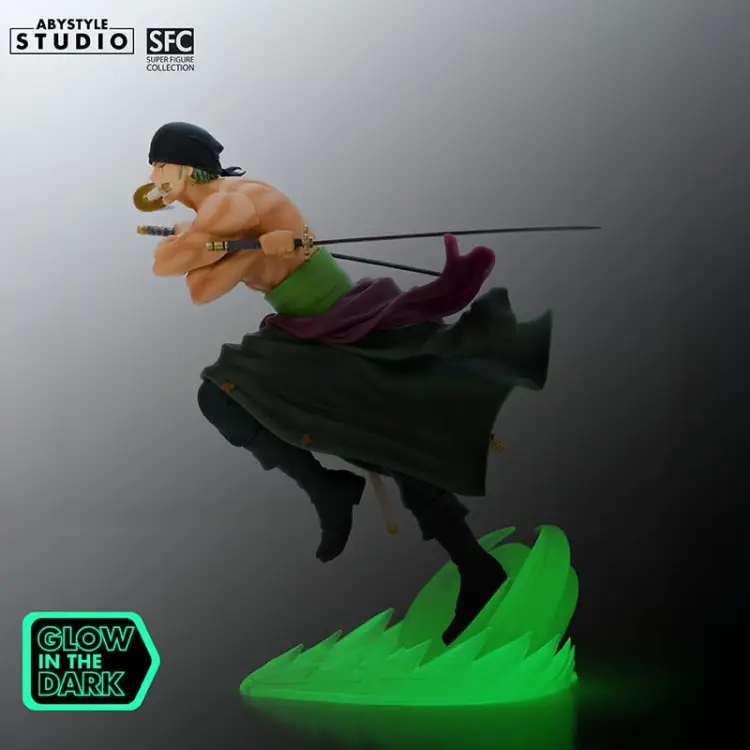 ABYstyle - ONE PIECE - Zoro - Glow in the dark Figure SFC 18cm