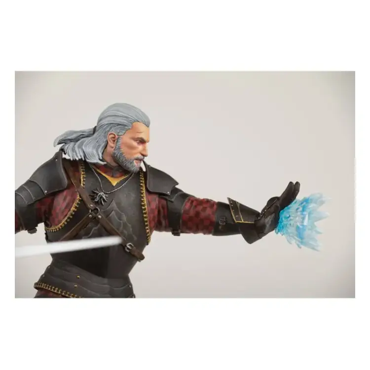 Dark Horse - Witcher 3 Wild Hunt - Geralt Toussaint Tourney Armor 20 cm