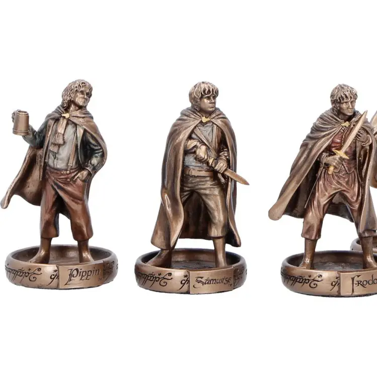 Nemesis - LORD OF THE RINGS - The Hobbits of the Shire - Set of 5 Statue 7cm