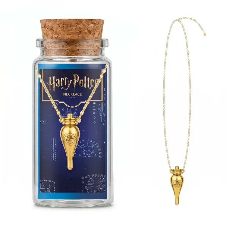 Cerda - HARRY POTTER - Necklace in display case