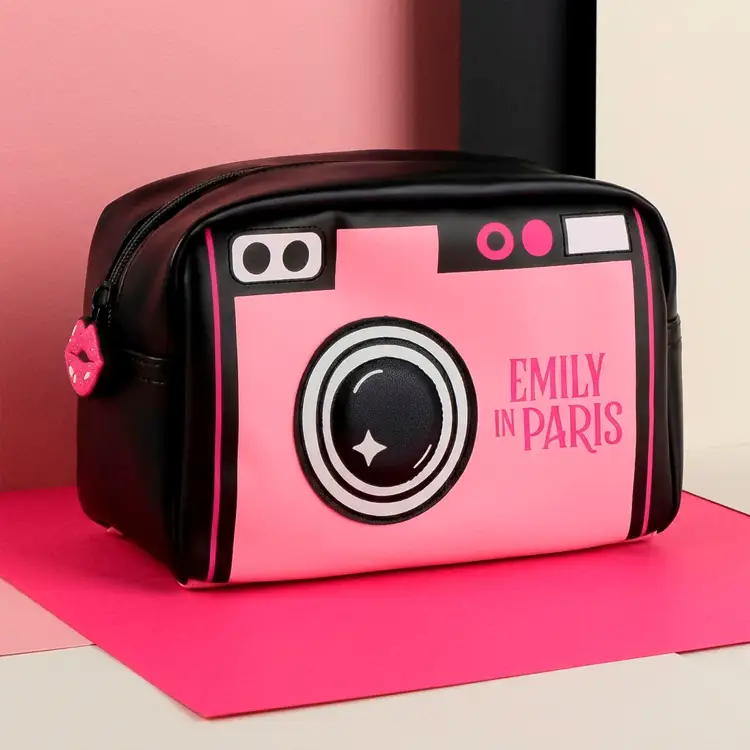 Cerda - EMILY IN PARIS - Toilet Bag