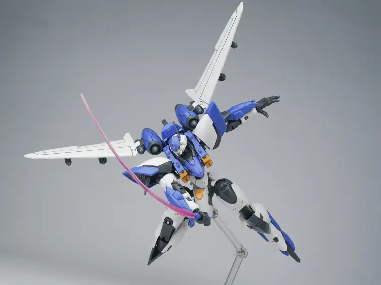 SHEIK MAINLAND - Ultra Action Trooper Yun Que Blue - Model Kit 1/144